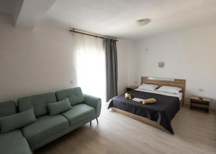 Vila Cornelius